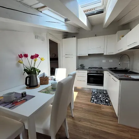 Light On Iseo Apartment Clusane