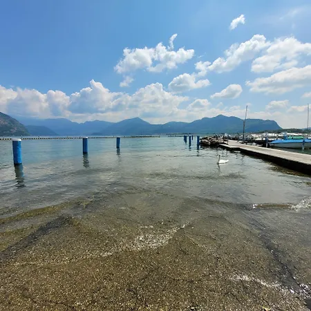 Light On Iseo Apartment *