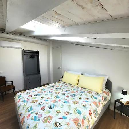 Apartment Light On Iseo